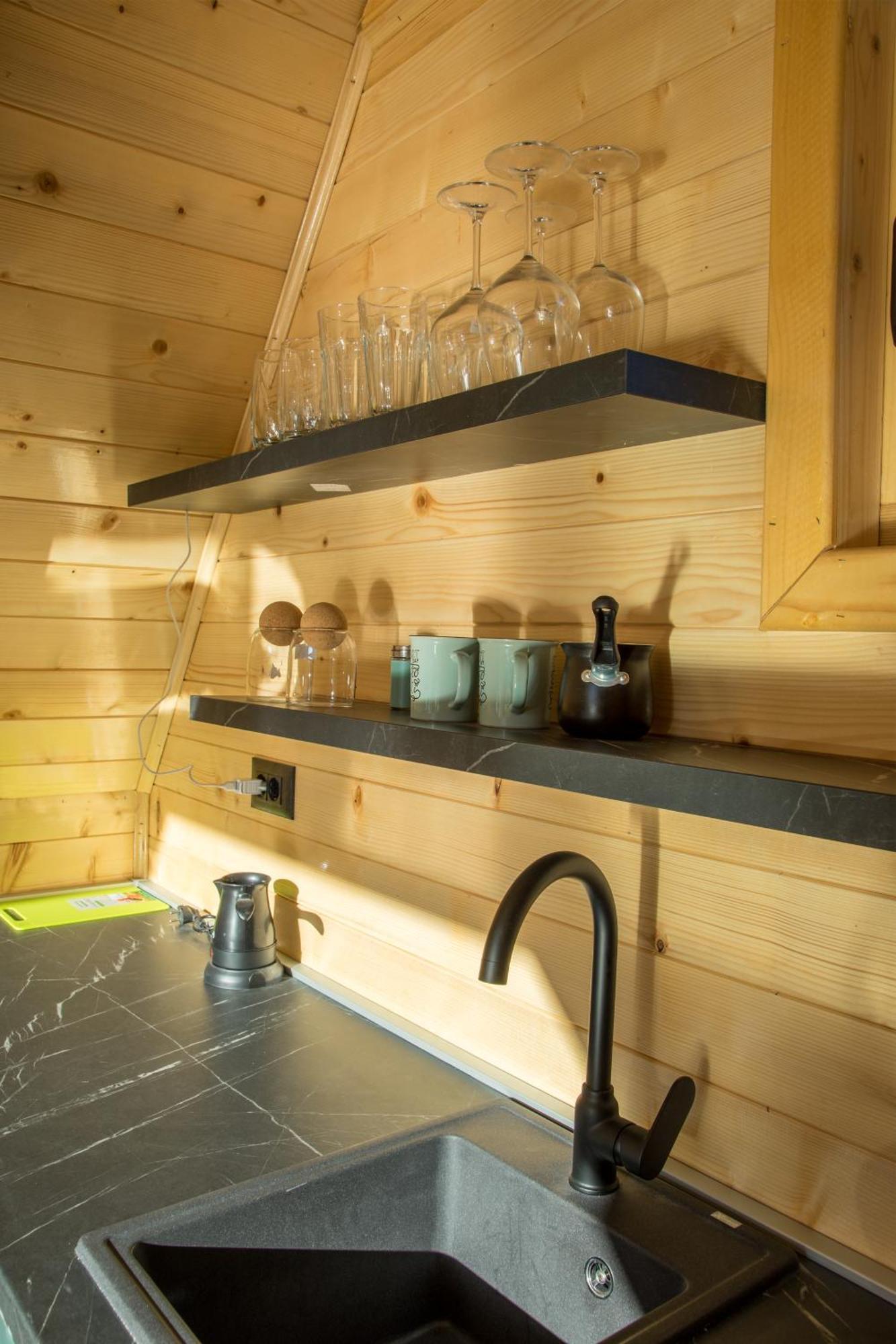 Mountain Inn Žabljak エクステリア 写真