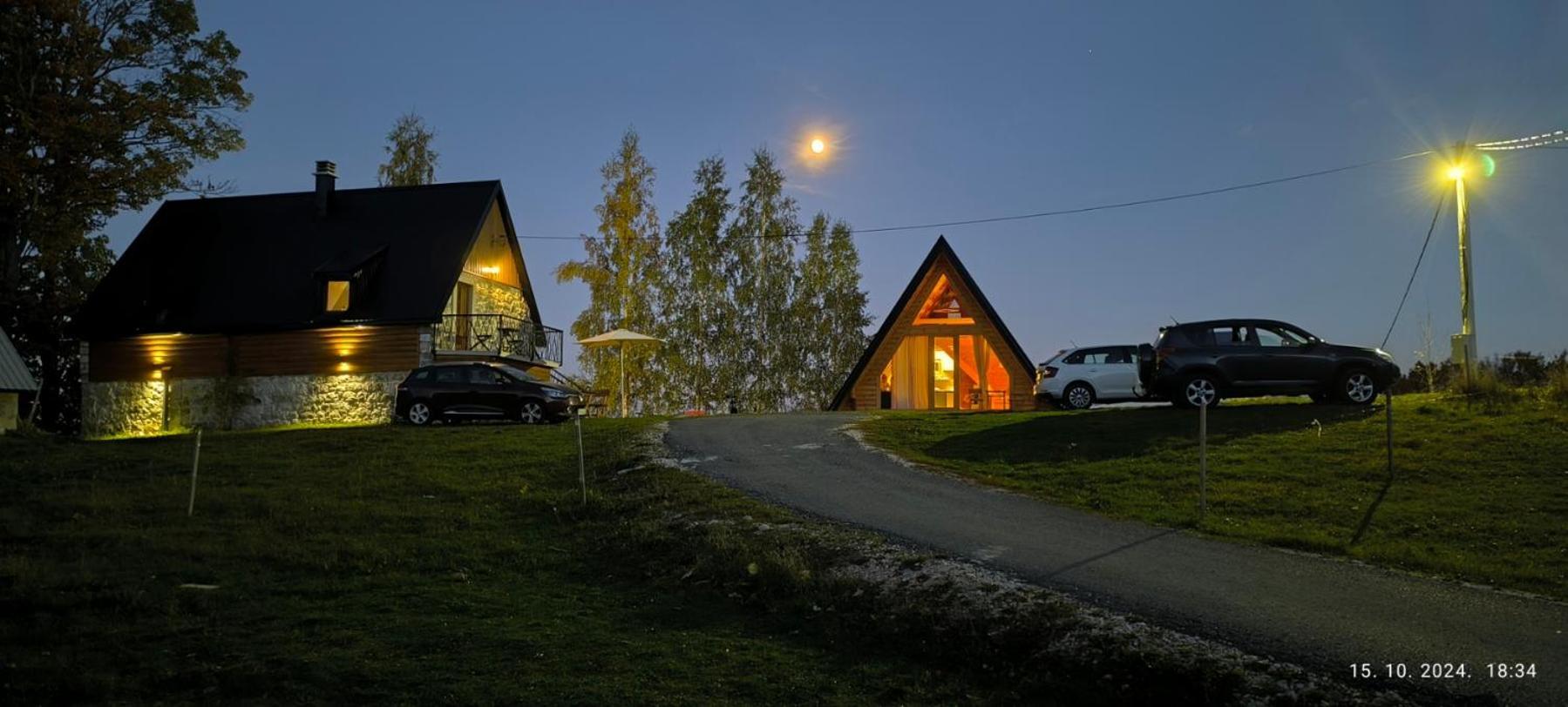 Mountain Inn Žabljak エクステリア 写真